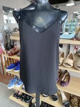 Load image into Gallery viewer, Babaton Tank Top XXS
