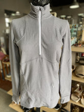 Load image into Gallery viewer, Lululemon Sweater 8