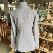 Load image into Gallery viewer, Lululemon Sweater 8