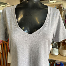 Load image into Gallery viewer, Babaton t-shirt L NWT
