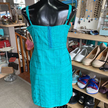 Load image into Gallery viewer, DC Dress NWT M