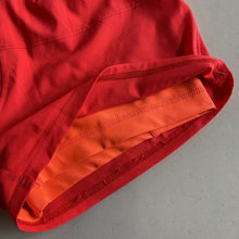 Load image into Gallery viewer, Nike Sportswear Lined shorts M