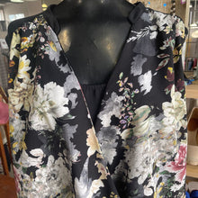 Load image into Gallery viewer, Dex Floral Top 1X