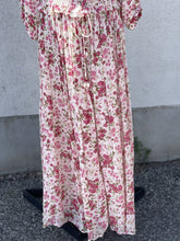 Load image into Gallery viewer, Zara Floral Skirt S