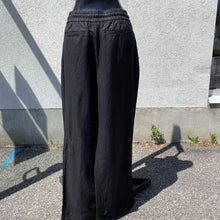 Load image into Gallery viewer, Premise Pants 12