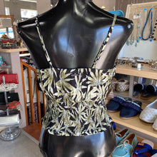 Load image into Gallery viewer, Volcom Tank Top M