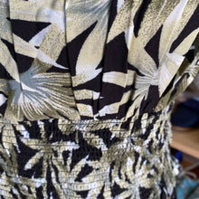 Load image into Gallery viewer, Volcom Tank Top M