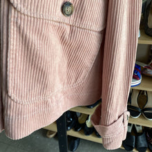 Load image into Gallery viewer, H&M Corduroy Shacket M