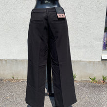 Load image into Gallery viewer, Banana Republic High Rise Wide Leg Crop Pant 4 NWT