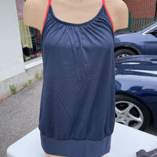 Load image into Gallery viewer, Lululemon Tank top 10