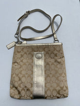 Load image into Gallery viewer, Coach monogram Crossbody/handbag