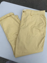 Load image into Gallery viewer, Gap Girlfriend Khaki Pants 14