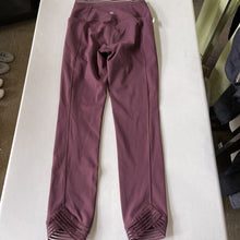 Load image into Gallery viewer, Lululemon leggings 4