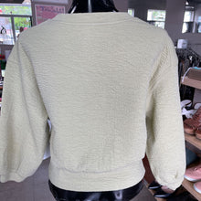 Load image into Gallery viewer, Lululemon textured crewneck NWT 4