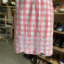 Load image into Gallery viewer, Lilly Pulitzer gingham dress 8