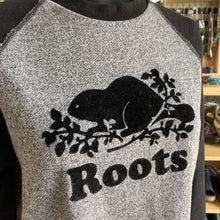 Load image into Gallery viewer, Roots Sweater S