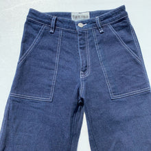 Load image into Gallery viewer, Chevon vintage jeans 26