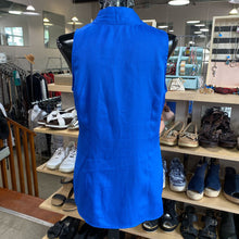 Load image into Gallery viewer, Banana Republic (outlet) Sleeveless top S