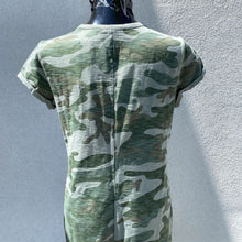 Load image into Gallery viewer, Gap Camo Dress M