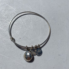 Load image into Gallery viewer, Alex & Ani bracelet