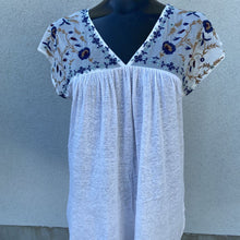 Load image into Gallery viewer, Lucky Brand floral shoulder top S