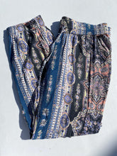 Load image into Gallery viewer, Printed pants