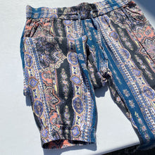 Load image into Gallery viewer, Printed pants