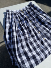 Load image into Gallery viewer, J Crew Gingham skirt M
