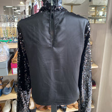 Load image into Gallery viewer, H&M sequin top NWT 8
