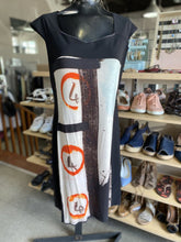 Load image into Gallery viewer, Aventures Des Toiles dress 44/L