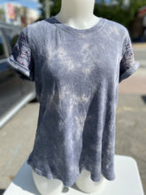 Load image into Gallery viewer, Akemi + Kim tie dye top M