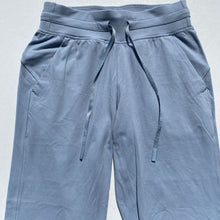 Load image into Gallery viewer, Lululemon pants 4