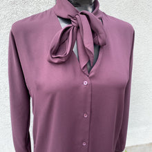 Load image into Gallery viewer, Babaton tie neck top XXS