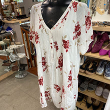 Load image into Gallery viewer, Gentle Fawn floral dress S