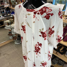 Load image into Gallery viewer, Gentle Fawn floral dress S