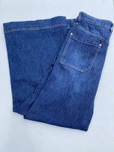Load image into Gallery viewer, Maeve wide leg jeans 27