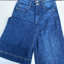 Load image into Gallery viewer, Maeve wide leg jeans 27