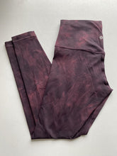 Load image into Gallery viewer, Lululemon tie dye leggings 10