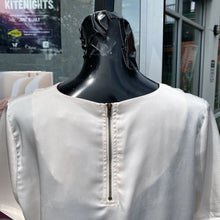 Load image into Gallery viewer, Darling ducks satiny top 10