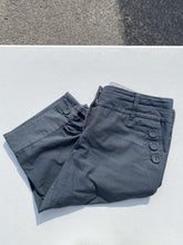 Load image into Gallery viewer, Cartonnier knee length shorts 6