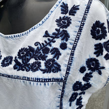 Load image into Gallery viewer, Standard Grace chambray top S