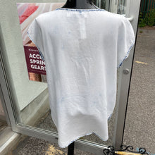 Load image into Gallery viewer, Standard Grace chambray top S