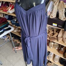 Load image into Gallery viewer, Banana Republic flowy belted dress 12