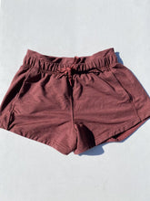 Load image into Gallery viewer, Lululemon shorts 4