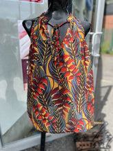 Load image into Gallery viewer, Molly Bracken sheer tank S