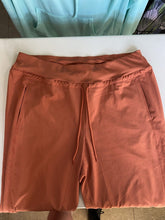 Load image into Gallery viewer, Joe Fresh Pants XL