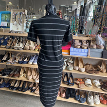 Load image into Gallery viewer, Gaze Knot Maxi Dress M