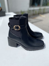Load image into Gallery viewer, Truffle Collection pleather ankle boots NWOT 38
