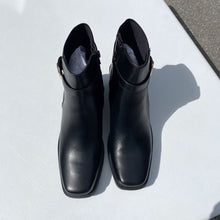 Load image into Gallery viewer, Truffle Collection pleather ankle boots NWOT 38