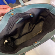 Load image into Gallery viewer, Marc Jacobs saffiano leather tote